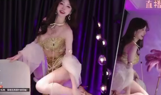 二次元女主播为过直播任务,全身涂油展示舞蹈露出底裤后,撩裙子自证是“裤子”!网友:还是初代主播坦然啊!