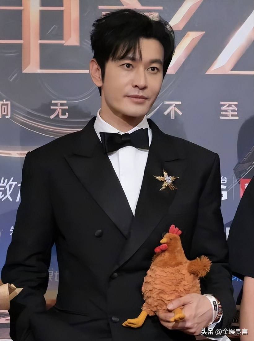 黄晓明演唱会狂赞昆凌温柔,双标发言翻车引众怒
