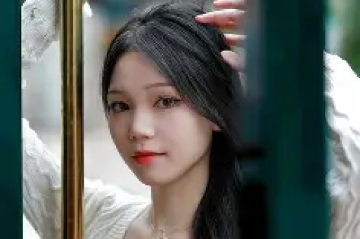 万万没想到因为忘记拉窗帘就让这些明星口碑受到影响！