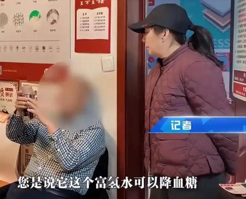 倪萍屡犯错害人害己,名利救不了